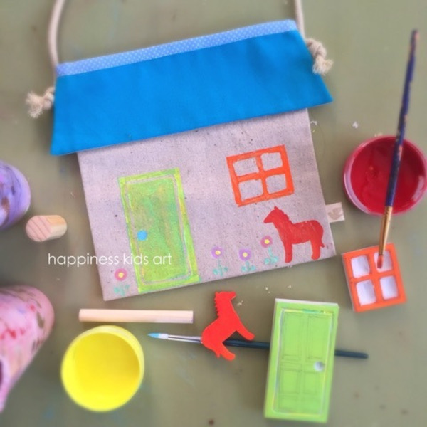 Little3月★動物ぺったんおうちポシェット（1歳〜低学年）