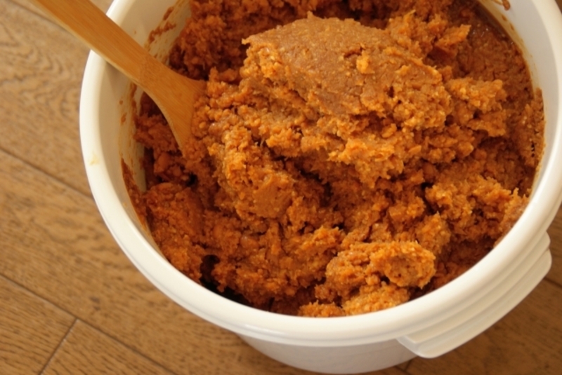 【抽選・託児可】冬の手仕事❅味噌づくりレッスン：講師：キッチンカフェkiwa 木和幸子先生