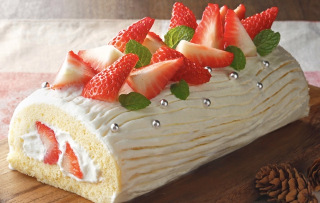 クリスマス米粉の苺のロールケーキお持ち帰り