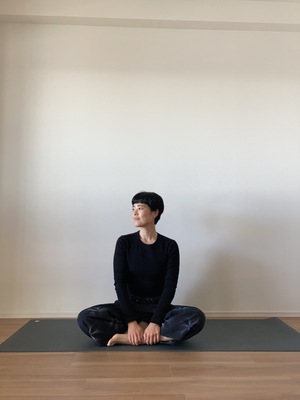 【Chinatsu先生　ワークショップ】「キルタン（唄うヨガ）」