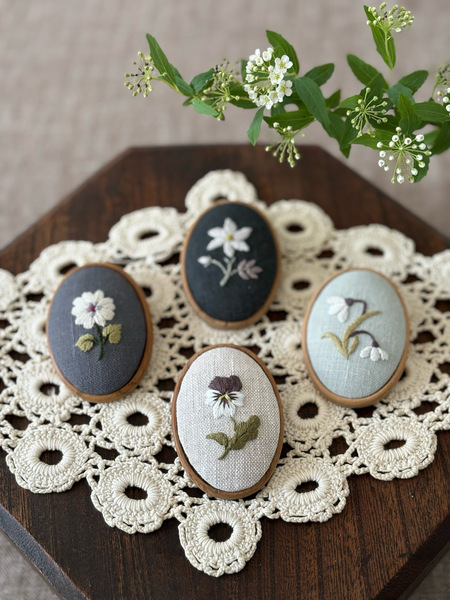 古布で作った　小花手毬 ひらかた手芸展vol.4】特別ワークショップ『小さな花刺繍の