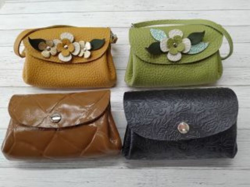 革製3連ポーチ作り