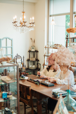 【横浜店】ブレスレット ワークショップ「ヴィンテージパーツのブレスレット作り」