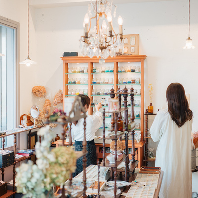 【横浜店】ブレスレット ワークショップ「ヴィンテージパーツのブレスレット作り」