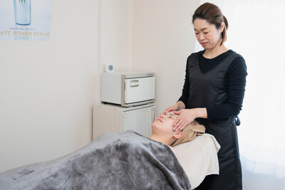 【CHEERFUL-チェアフル‐】ご予約はこちらから