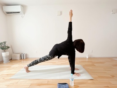 プライベートヨガ