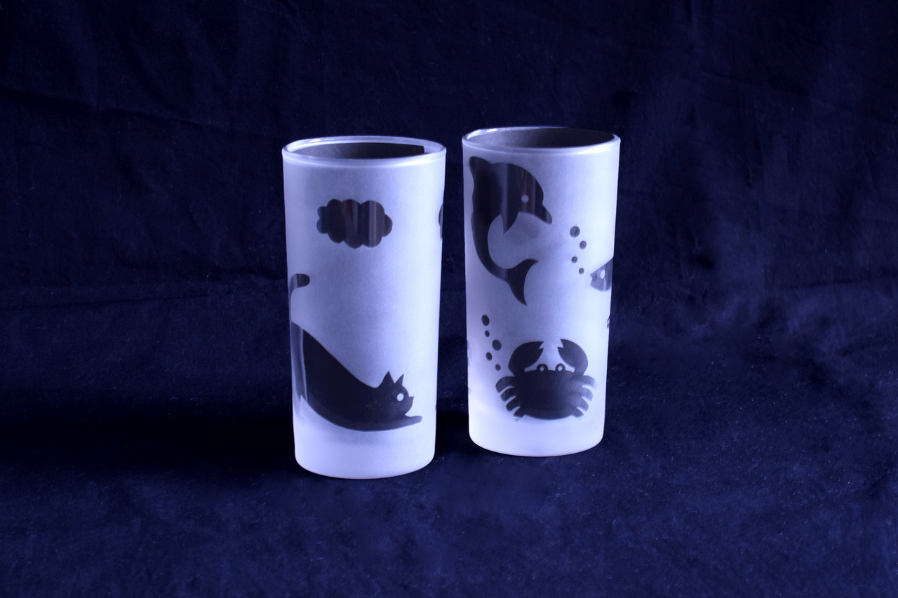 サンドブラストでタンブラーに模様をえがこう ｜1/8(木)【対象:小学生以上(小学3年生以下保護者同伴)】