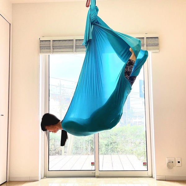 エアリアルヨガ