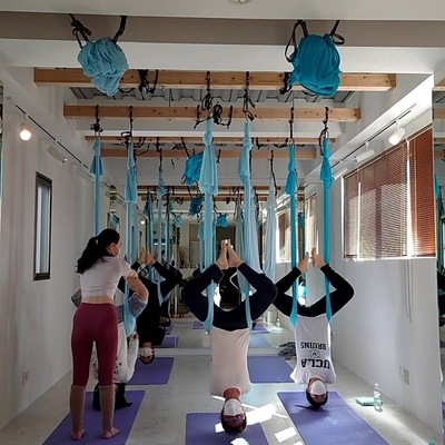 【エアリアルヨガ】60分　初心者・身体の硬い人にオススメ ★～★★☆☆☆