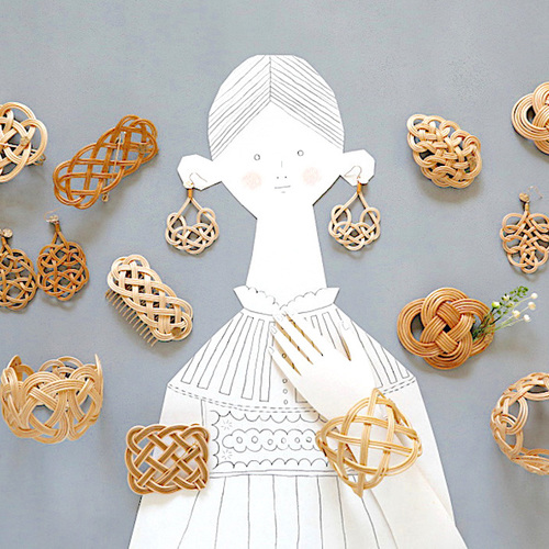 堀川波「籐編みアクセサリー部」vol.2 四角結びのブローチとコースター