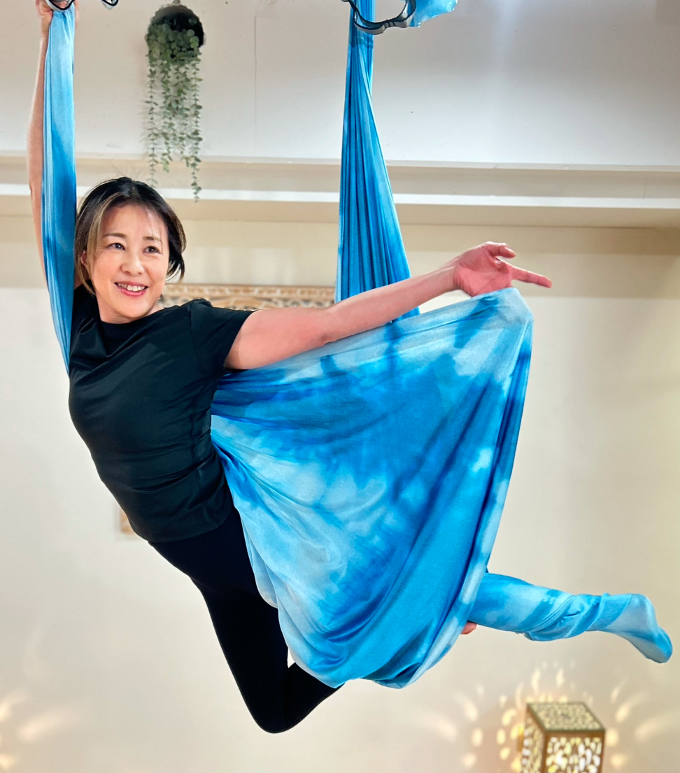 エアリアル［初級］有子