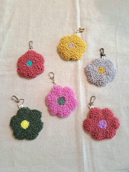 【Keitto Oppi】初めてのパンチニードル♪ミニマットorお花のチャーム作り
