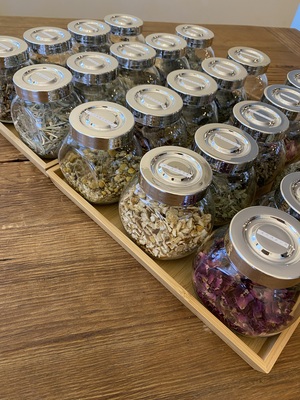 おかま直伝よもぎ蒸し　(90分　ハーブの読み取り付き）　