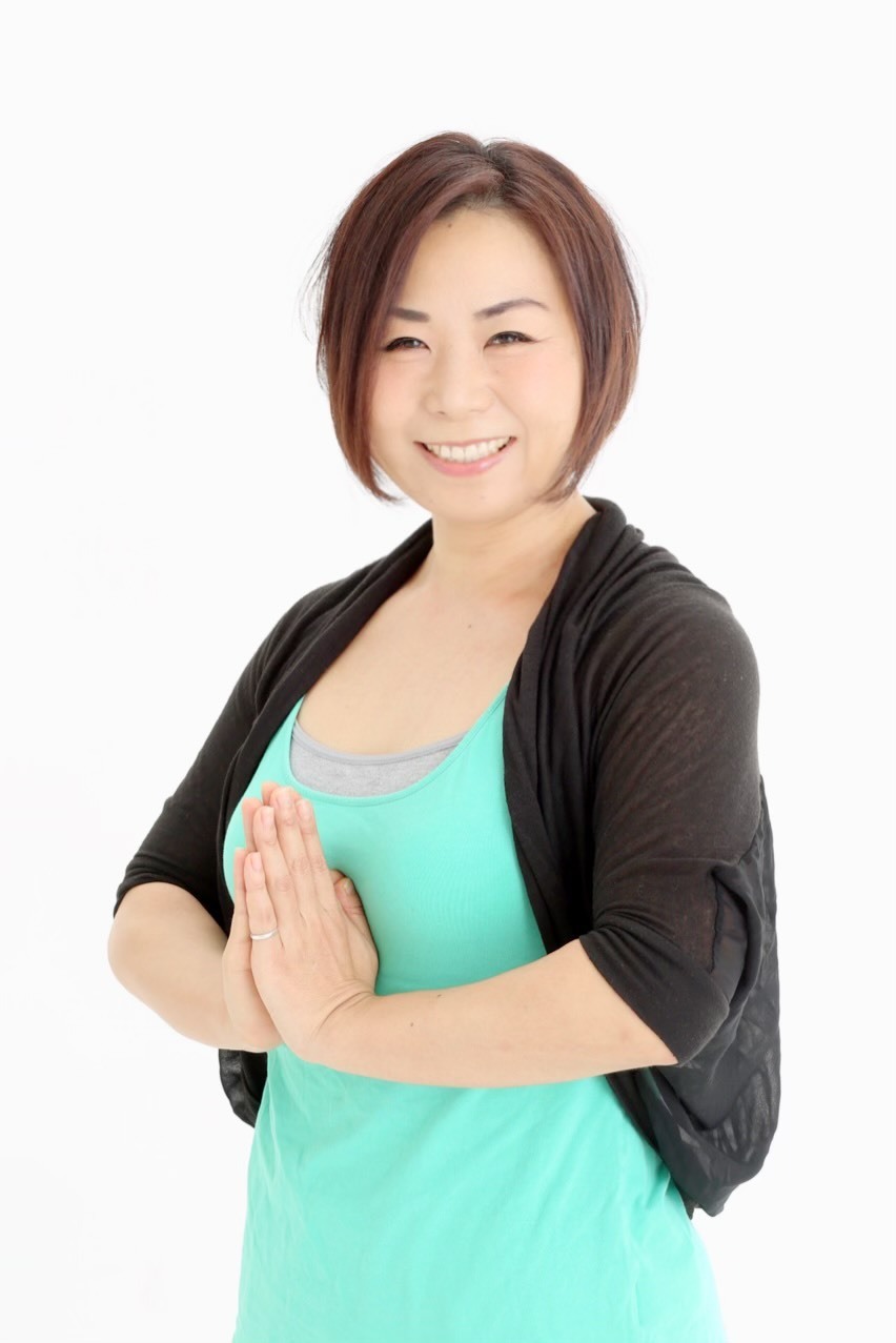 祝日SP リフレッシュヨーガ　HIROE　