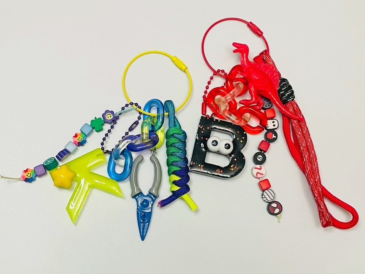 【世田谷】①ミニチュアシールorイニシャル　じゃらじゃらキーホルダー｜2026年1月25日(日)