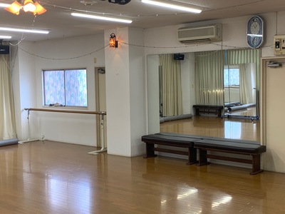 スタジオの予約受付