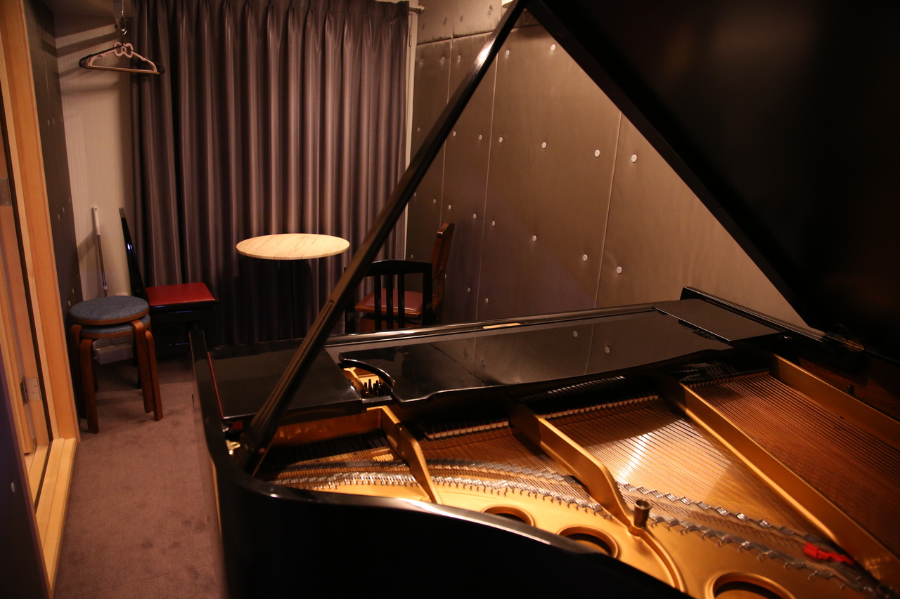 【土日祝】ピアノ練習室