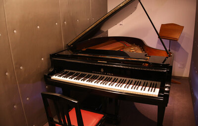 【土日祝】ピアノ練習室