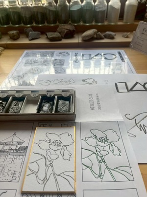 【12/9（火）・19(金)】野の間×日果　日本文化体験プログラム・日本画着彩体験「椿」