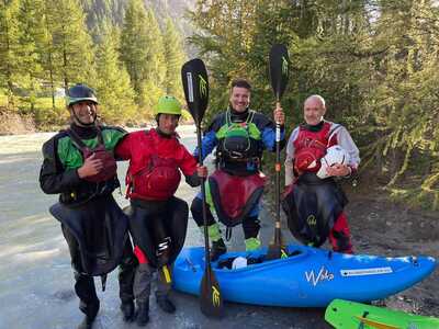 Oboke Gorge Kayaking Guided Tour for Intermediate Kayakers