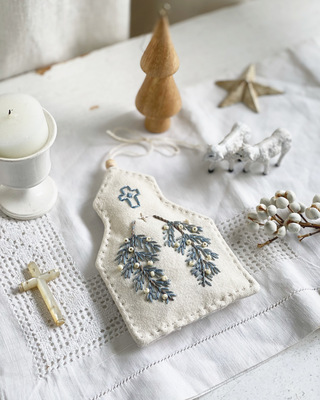 ｛刺繍とお菓子｝リバイバルレッスン＊教会のオーナメントを作る会