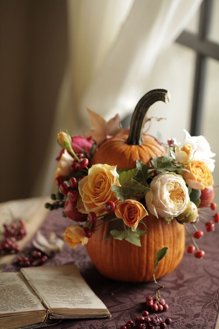 しょりん❣️ハロウィンアレンジ❣️ ハロウィンのカップケーキたち。カラフルな感じにしたいんです