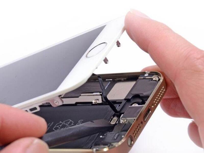 Chọn cửa hàng sửa chữa iPhone