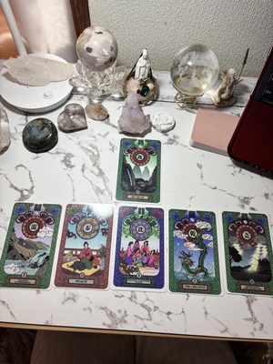 占い(タロット・オラクルカード・ペンデュラム)