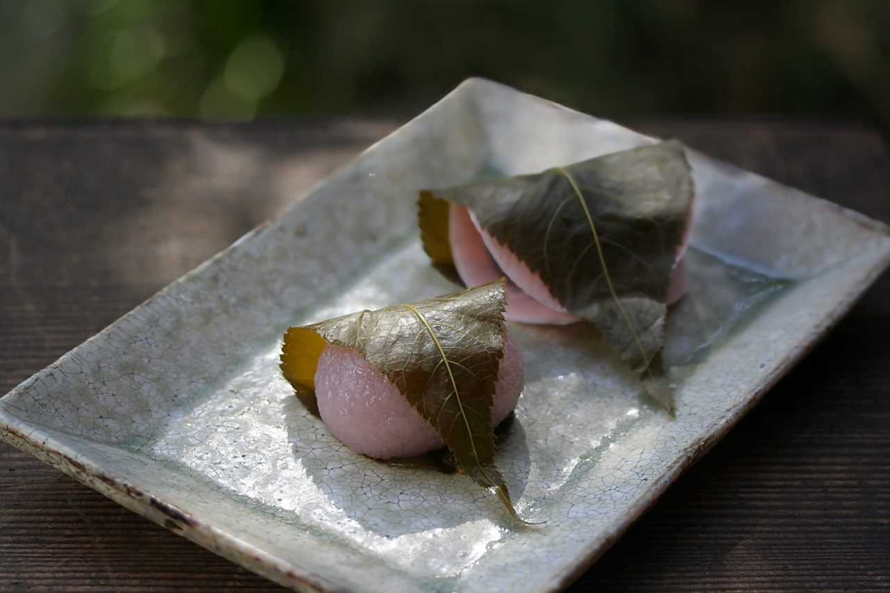 職人から学ぶ和菓子の基本～生地作り方成型まで～ ２月