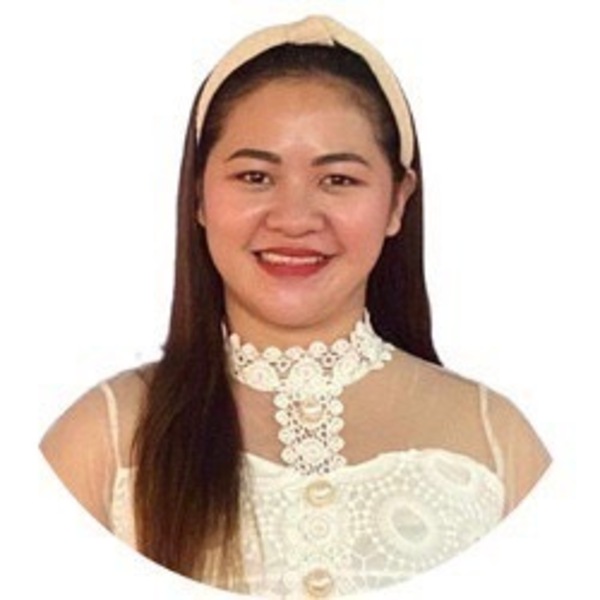 ステル先生（Estella Gaje）