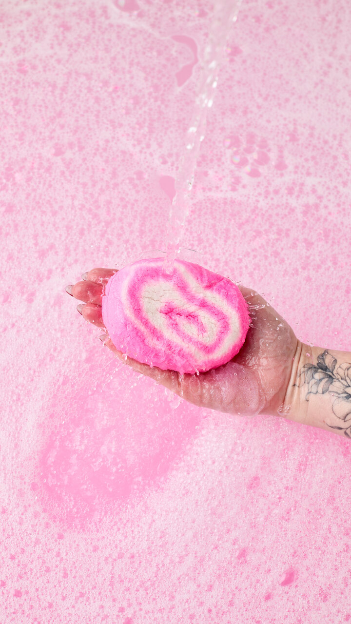 クリスマス限定バブルバー『スノーフェアリーロール』製造体験