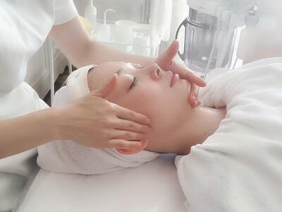 【ご予約はこちらをクリック】