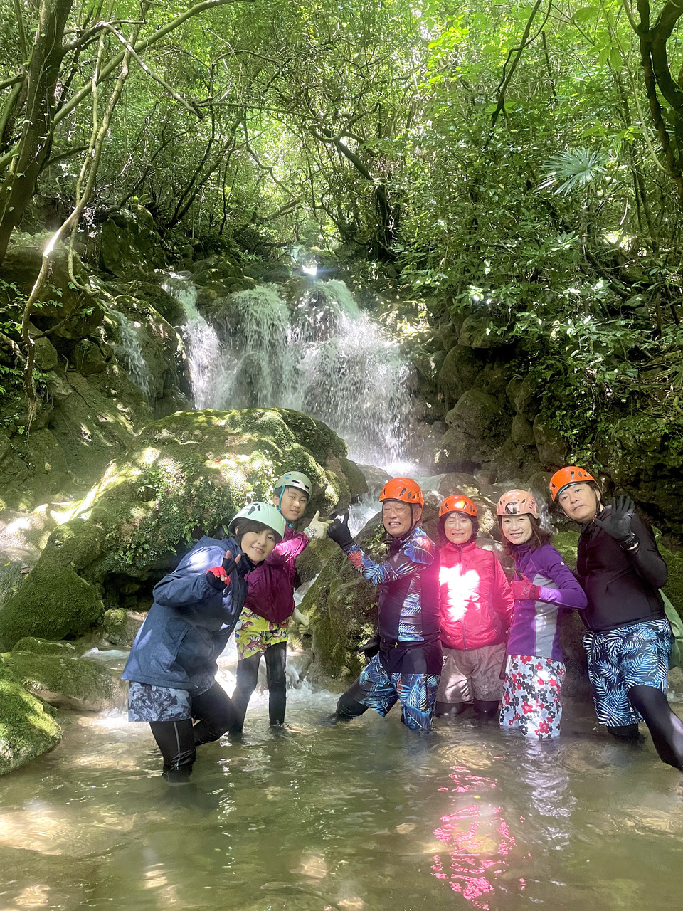 ★不具合につき、公式HPより予約受付中★秘密の森で沢登り体験～シャワークライミング～※7月初旬から開催