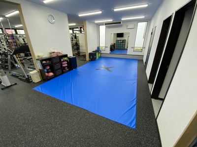 トレーニングピット　スタッフ小林　パーソナルトレーニング予約状況