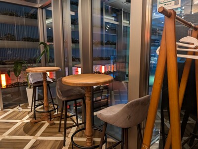 Lounge / バーカウンター