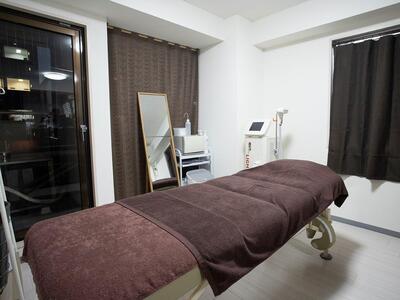 施術・脱毛のご予約はこちら♪