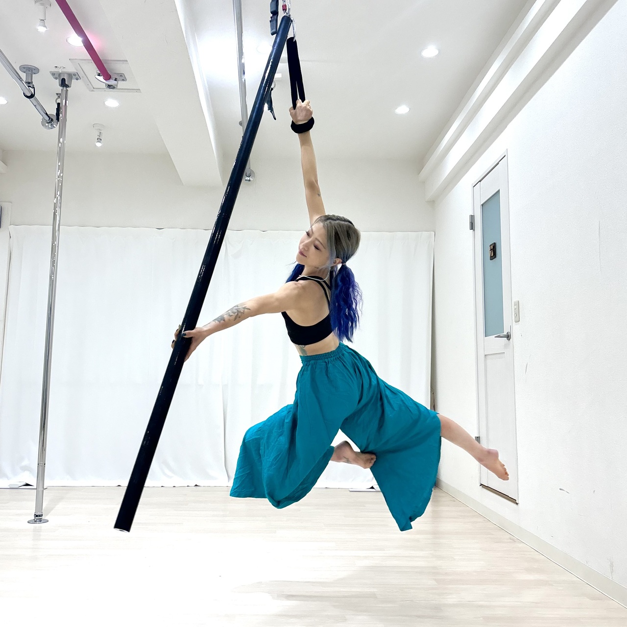 ポールダンスウェア（大会用） p1280x1280_cb5f1fb8.jpeg