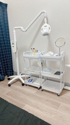 セルフ脱毛、ホワイトニングサロンの予約はこちら