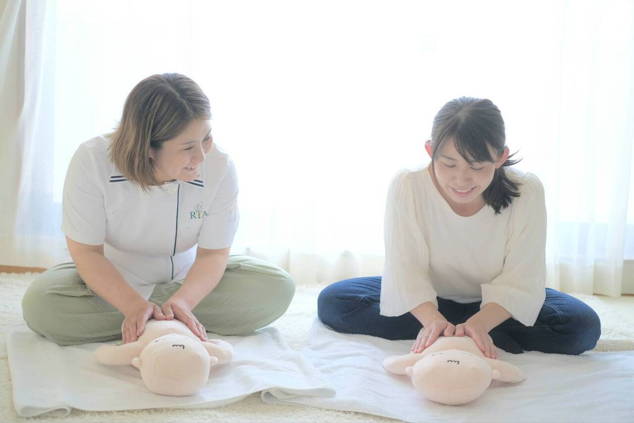 【11/21 みのマママルシェ】 　yurury  親子のきずなを育むベビーマッサージ体験