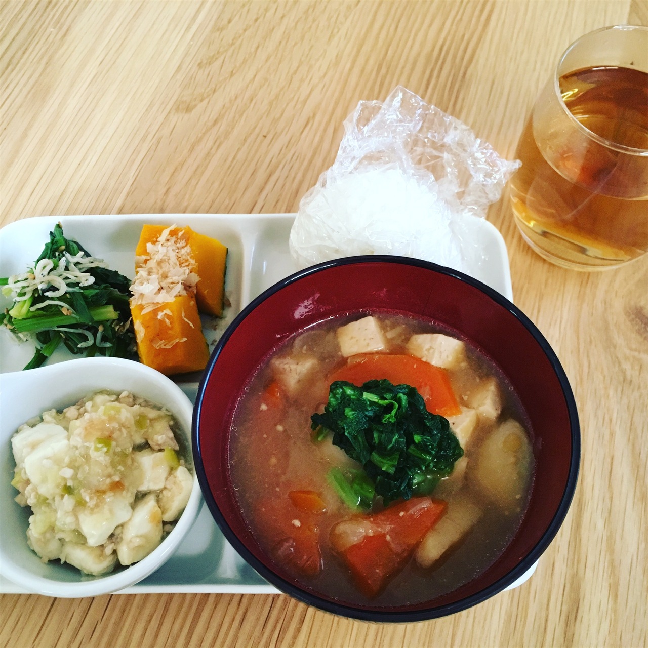 助産師がススメる離乳食「おうちで赤ちゃんごはん」（ステップアップ編）