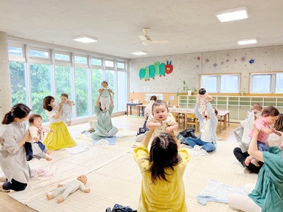 稲城市0歳ベビーマッサージサークル｜はじめのいっぽ