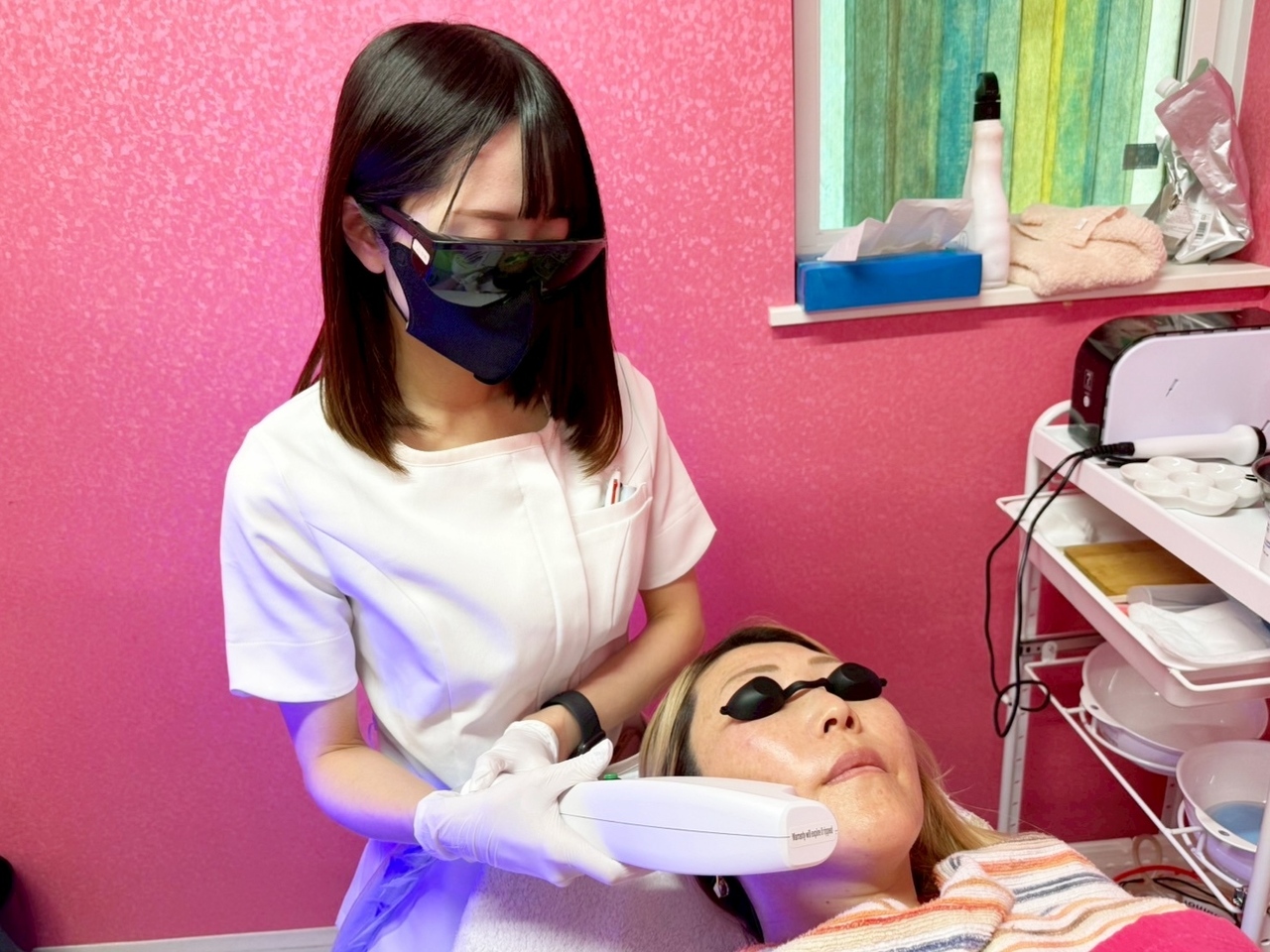 フォトRF（エレクトロポレーションによるビタミン導入付き）