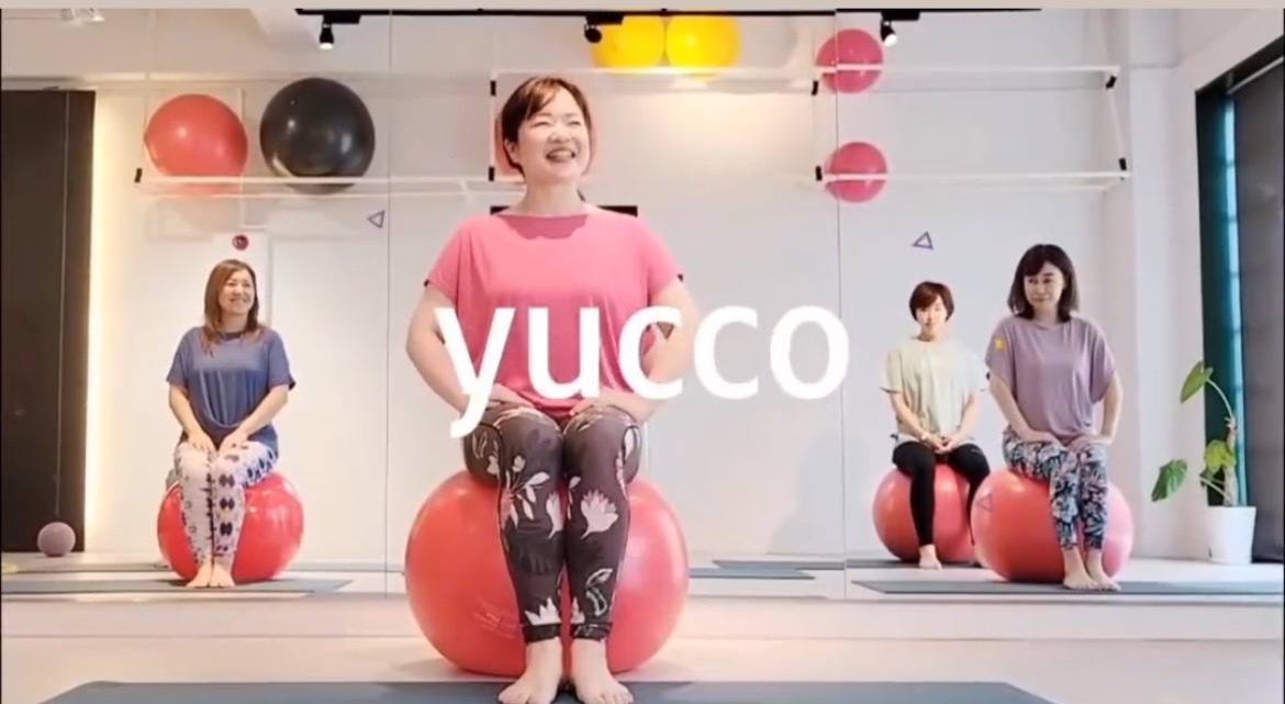 夜のゆったりバランスボール