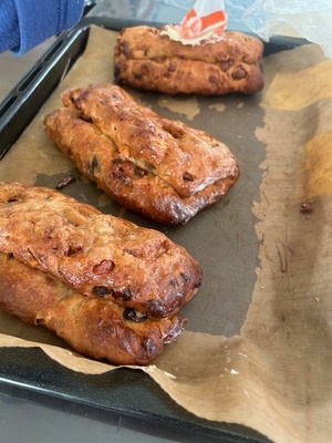 しっとり絶品🌲松のスペシャルシュトーレン2025＆ラフランスの発酵ランチ