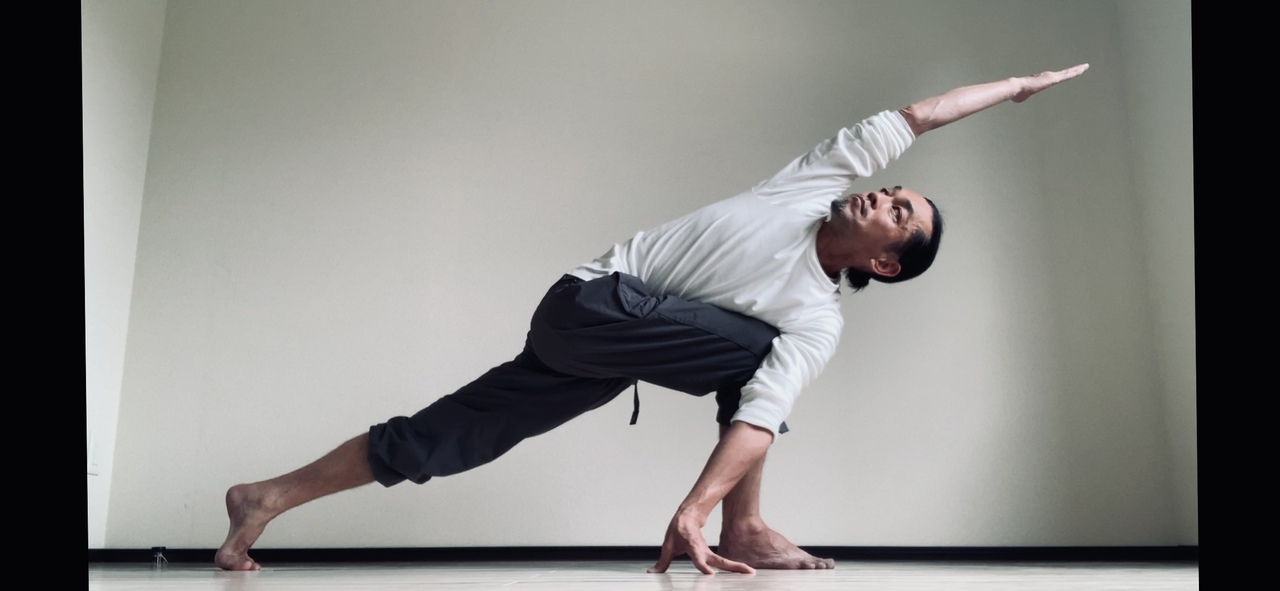 ストレッチフロー　★　Kei（男性講師）