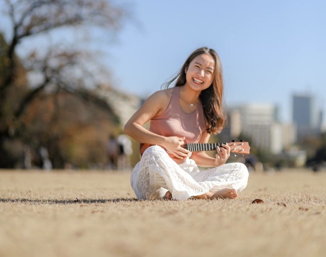  Rhythm Flow Yoga  Saya