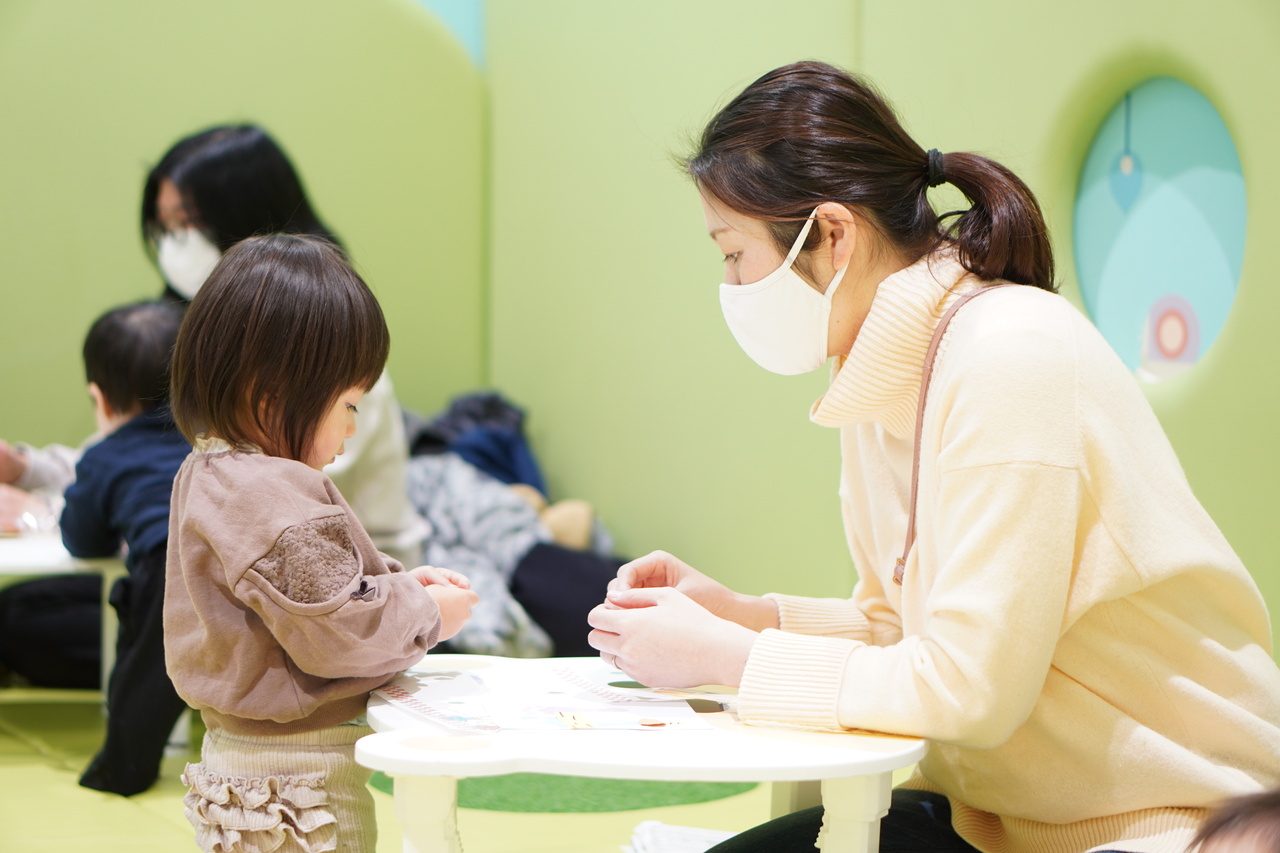 【つどいのひろば】おやこの遊び場「はじめましてのママの会」