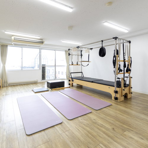 【美品】ピラティス STOTT PILATES DVDセット 3枚 Amazon.co.jp: STOTT PILATES マニュアル - 総合的なマット