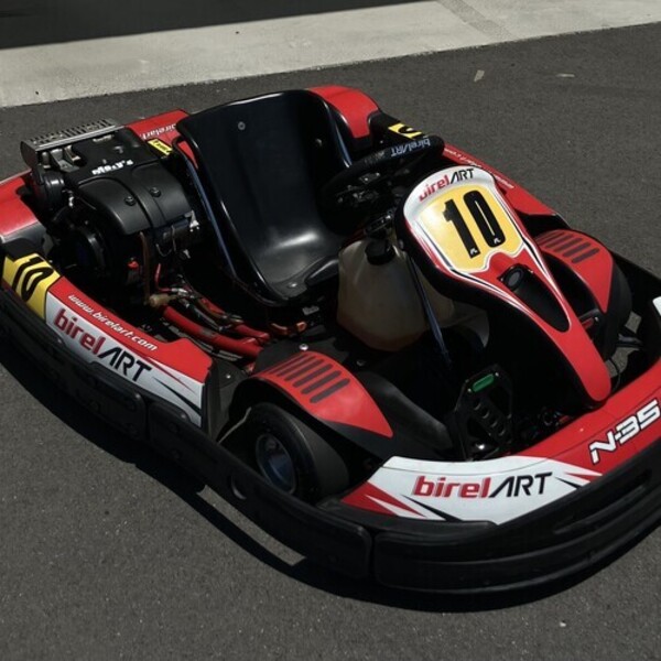 休日/屋外エンジンカート(身長150cm～) 10分セッション