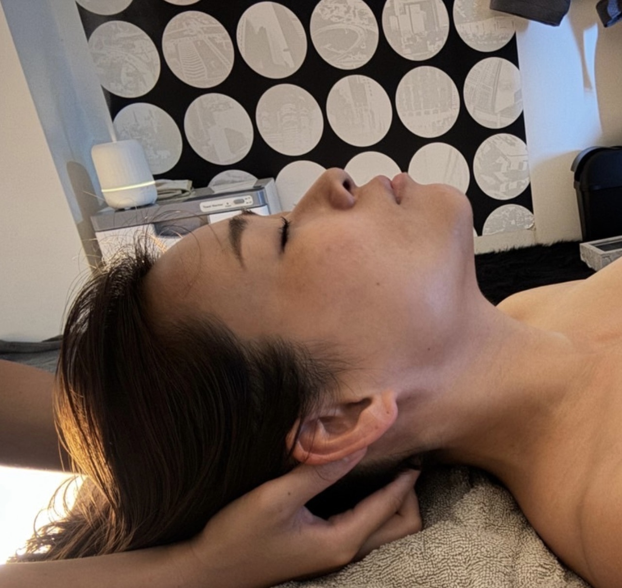 Head Massage ドライヘッドスパ